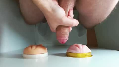 Snapshot of pude90 chatting on October 8, 2025, 5:38 am PuDe90 online show from October 8, 2025, 5:38 am