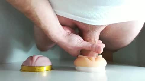 Snapshot of pude90 chatting on January 6, 2026, 6:28 am PuDe90 online show from January 6, 2026, 6:28 am