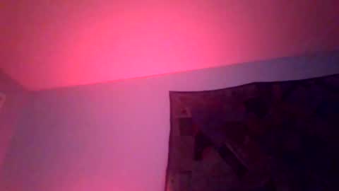 puffer101 online show from March 25, 2026, 1:33 am