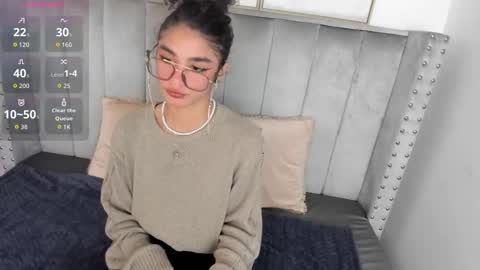 Snapshot of puffy_hearth chatting on October 8, 2025, 4:59 pm Puffy  online show from October 8, 2025, 4:59 pm