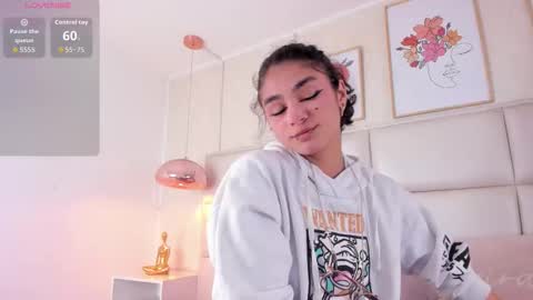 Snapshot of puffy_hearth chatting on October 14, 2025, 8:31 pm Puffy  online show from October 14, 2025, 8:31 pm