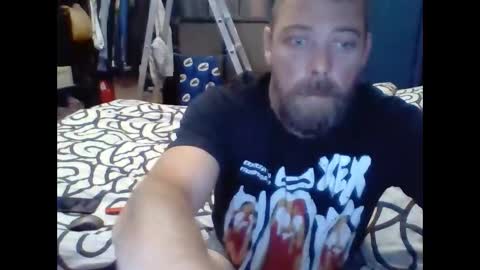 pug2222 online show from September 25, 2025, 9:40 pm