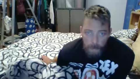 pug2222 online show from September 28, 2025, 3:01 am