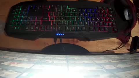 puky_mza online show from December 18, 2024, 3:26 am