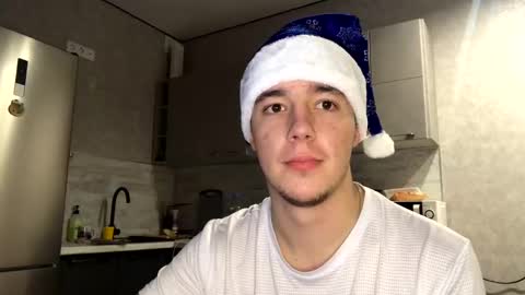 pum_pum_pum online show from December 16, 2024, 1:32 pm