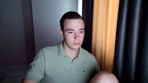 pum_pum_pum online show from September 18, 2025, 1:02 pm