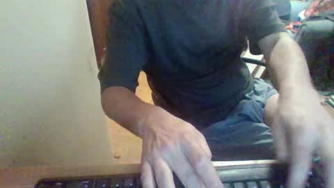 Snapshot of pup_y chatting on September 30, 2025, 8:36 pm pup_y online show from September 30, 2025, 8:36 pm