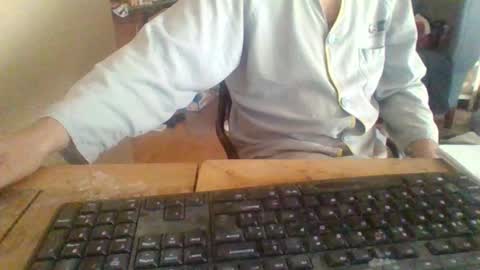 Snapshot of pup_y chatting on October 19, 2025, 8:59 am pup_y online show from October 19, 2025, 8:59 am