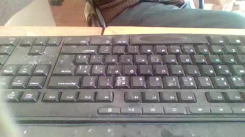 pup_y online show from November 14, 2025, 9:08 am