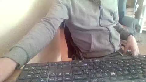 pup_y online show from March 18, 2026, 10:07 am