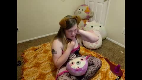 puppygirllovestobeg online show from April 26, 2026, 6:33 am
