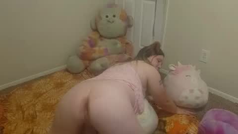 Snapshot of puppygirllovestobeg chatting on May 26, 2026, 6:42 am puppygirllovestobeg online show from May 26, 2026, 6:42 am