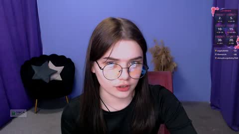 Snapshot of pure_radiance chatting on December 18, 2024, 12:40 pm Ask me3 online show from December 18, 2024, 12:40 pm