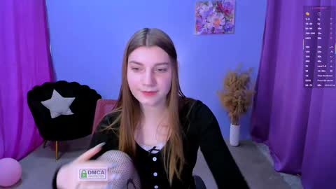 Snapshot of pure_radiance chatting on February 12, 2025, 12:44 pm Ask me3 online show from February 12, 2025, 12:44 pm