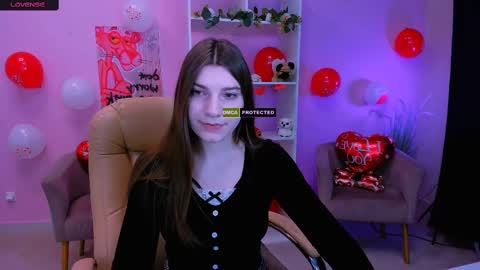 Snapshot of pure_radiance chatting on February 15, 2025, 9:38 am Ask me3 online show from February 15, 2025, 9:38 am