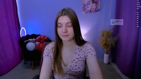 Snapshot of pure_radiance chatting on February 21, 2025, 1:11 pm Ask me3 online show from February 21, 2025, 1:11 pm