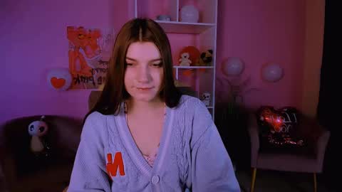 Snapshot of pure_radiance chatting on February 25, 2025, 9:31 am Ask me3 online show from February 25, 2025, 9:31 am