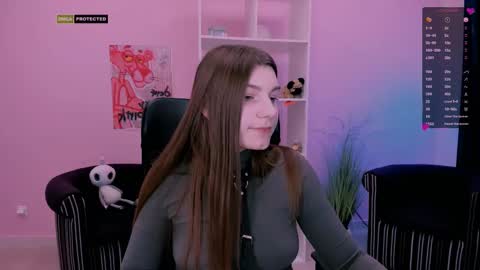 Snapshot of pure_radiance chatting on March 11, 2025, 1:01 pm Ask me3 online show from March 11, 2025, 1:01 pm