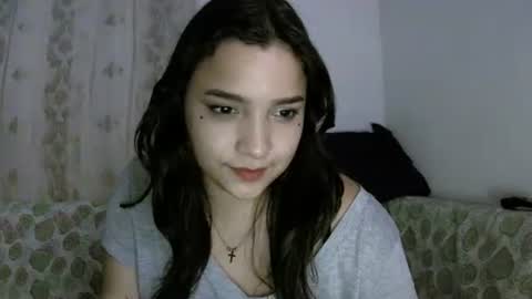 Lizzy online show from December 19, 2025, 6:53 am