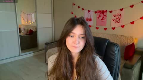 Bella online show from October 25, 2025, 5:26 am