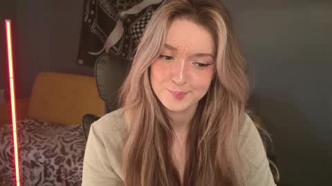Bella online show from May 16, 2026, 3:47 am