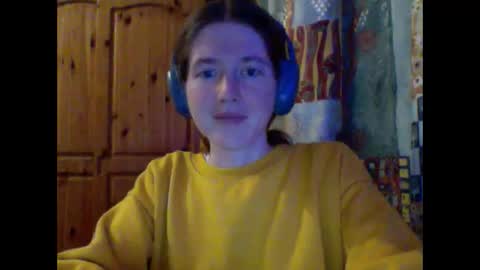 purple_cat55 online show from September 9, 2025, 8:19 pm