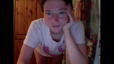 purple_cat55 online show from October 7, 2025, 9:50 am