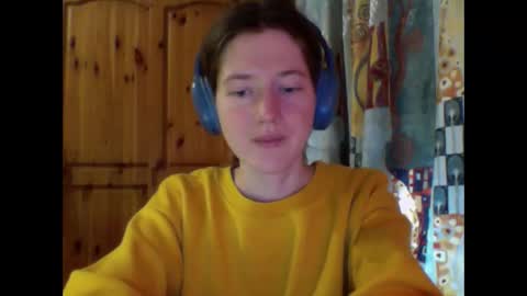 purple_cat55 online show from October 15, 2025, 10:04 am