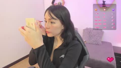 Snapshot of purple_slut_ chatting on October 23, 2025, 4:01 am Anna  online show from October 23, 2025, 4:01 am