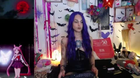 Snapshot of purplekattlyn chatting on May 10, 2026, 6:35 pm purplekattlyn online show from May 10, 2026, 6:35 pm