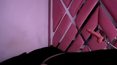 Alynn online show from March 25, 2026, 3:12 am