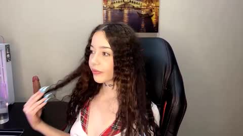 LISA online show from February 5, 2026, 3:27 pm