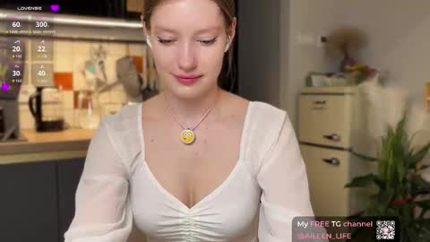 Snapshot of purrpure chatting on October 22, 2025, 7:24 pm Aileen online show from October 22, 2025, 7:24 pm