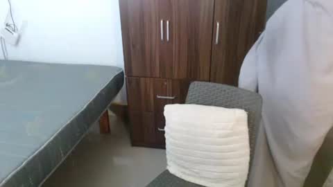 jessy online show from March 23, 2026, 3:27 pm