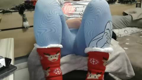Snapshot of pussy_for_u chatting on December 12, 2024, 7:59 pm Lara online show from December 12, 2024, 7:59 pm