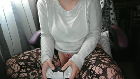 Snapshot of pussy_for_u chatting on February 25, 2025, 5:04 pm Lara online show from February 25, 2025, 5:04 pm