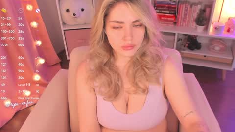 Snapshot of pussy_kattt chatting on December 22, 2024, 6:06 am kat follow online show from December 22, 2024, 6:06 am