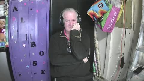 Mark online show from January 10, 2025, 4:22 am