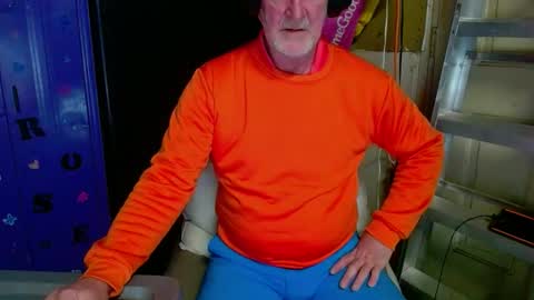 Mark online show from March 5, 2025, 7:49 pm