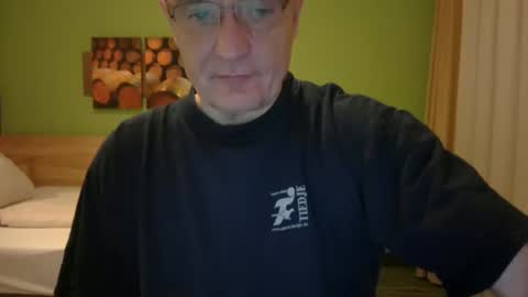 pussyaddict555 online show from September 23, 2025, 9:07 pm