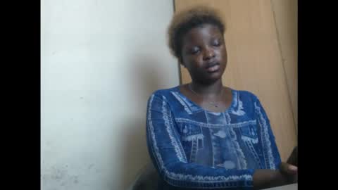 Snapshot of pussydollurz chatting on September 30, 2025, 8:08 am pussydollurz online show from September 30, 2025, 8:08 am