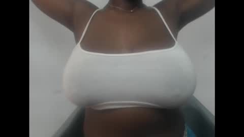 Snapshot of pussydollurz chatting on October 18, 2025, 9:21 am pussydollurz online show from October 18, 2025, 9:21 am