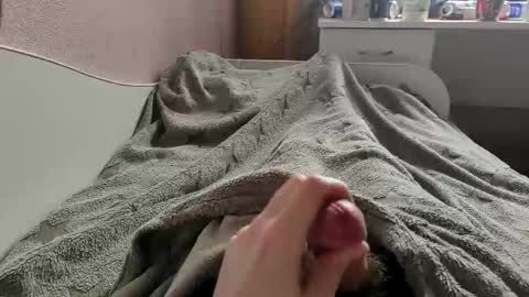 Snapshot of pussylicker1377 chatting on March 10, 2026, 2:38 am Pussylicker online show from March 10, 2026, 2:38 am