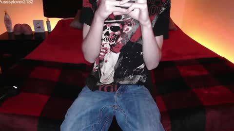 pussylover2182 online show from September 24, 2025, 4:16 am