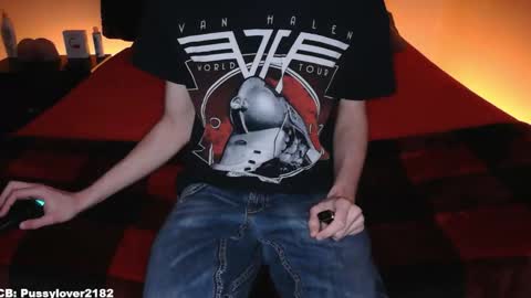 pussylover2182 online show from December 18, 2025, 4:18 am