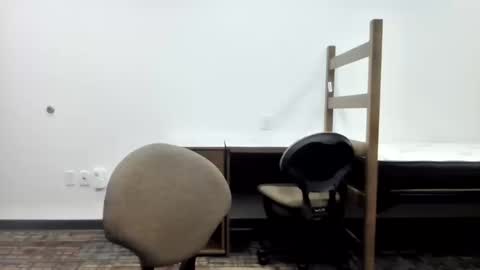 Snapshot of pussylover456782 chatting on October 12, 2025, 6:56 am pussylover456782 online show from October 12, 2025, 6:56 am