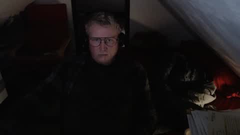 Snapshot of pussylovercb chatting on October 20, 2025, 10:16 am pussylovercb online show from October 20, 2025, 10:16 am