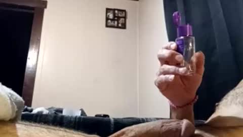 Pussyluver420 online show from October 3, 2025, 3:53 pm