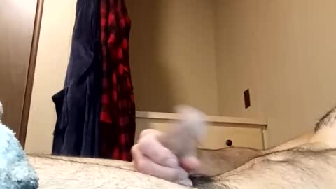 Pussyluver520 online show from June 16, 2026, 12:41 pm