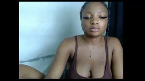pussyxwetx online show from April 29, 2026, 10:49 pm